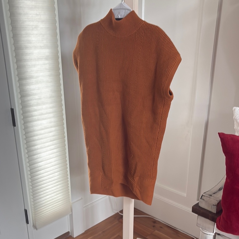 Women's Sleeveless Sweater in Orange
